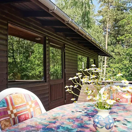 Prázdninový dům 4 Person In Aakirkeby-by Traum