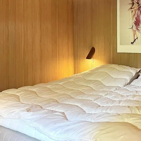 4 Person In Aakirkeby-by Traum Åkirkeby