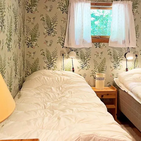 Prázdninový dům 4 Person In Aakirkeby-by Traum Åkirkeby