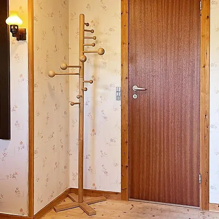 4 Person In Aakirkeby-by Traum Åkirkeby